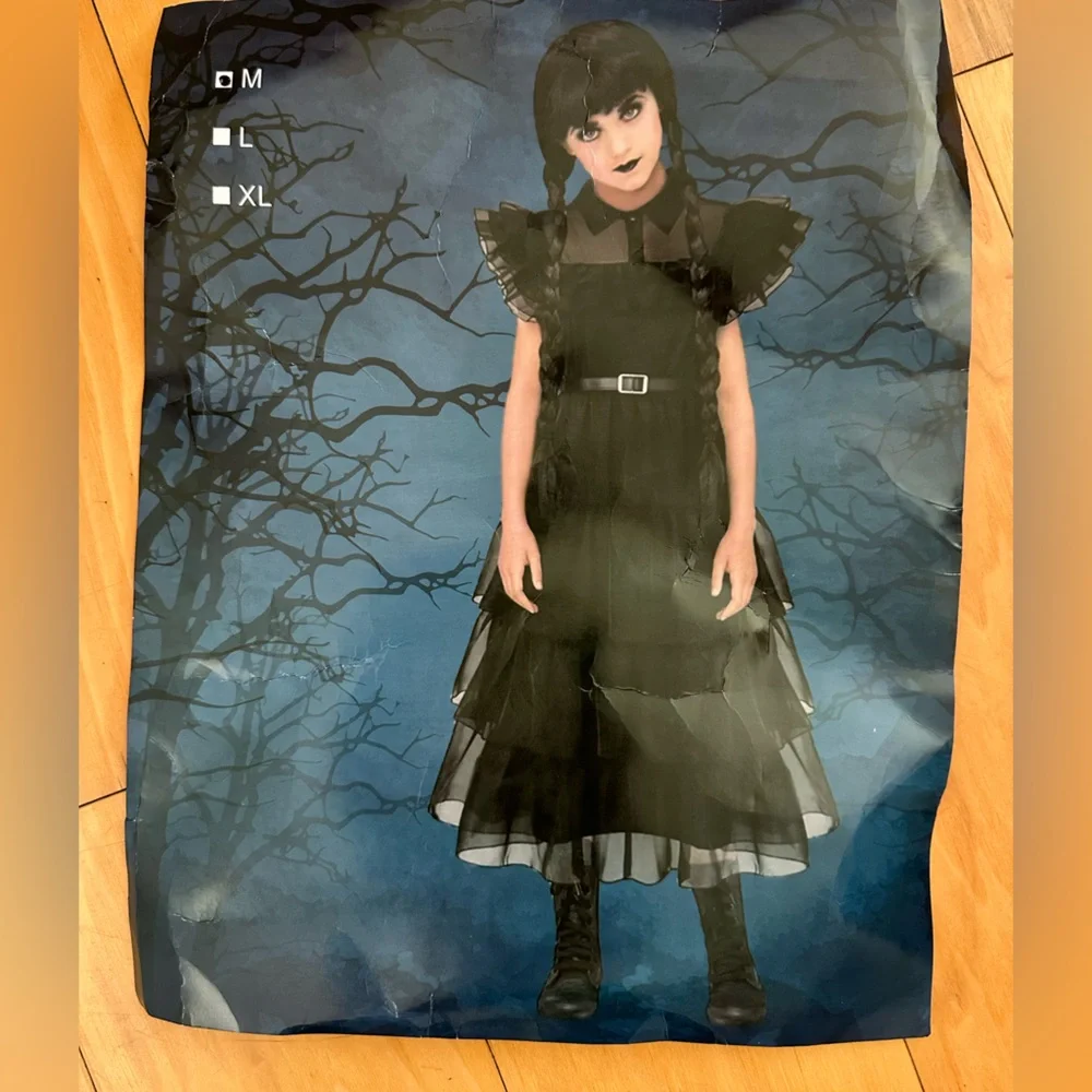 NEW Girls Black Ruffled Dress/ Halloween Costume with Wig & Belt NWT